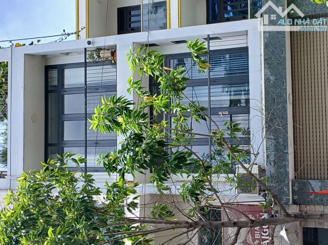 MẶT TIỀN KINH DOANH ĐỈNH  KHU THAM LƯƠNG- DƯƠNG THỊ GIANG- NHÀ 4 TẦNG- DT 75M2- CHỈ 11.5 T - 2