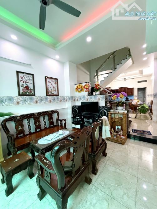🎉BÁN NHÀ 4 TẦNG – HXH 6M – Gần Quang Trung×Nguyễn Văn Quá—P. ĐÔNG HƯNG THUẬN, Q12.
