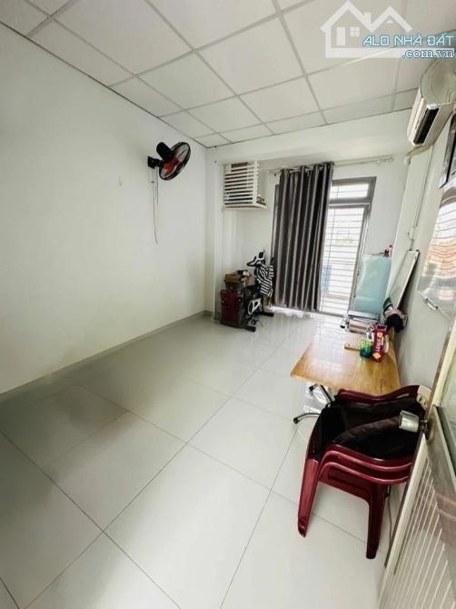 BÁN NHÀ ĐẸP QUẬN 3 - 5 TẦNG - HẺM XE HƠI - CÁCH MẶT TIỀN VÀI BƯỚC - VỊ TRÍ KINH DOANH ĐỈNH - 2
