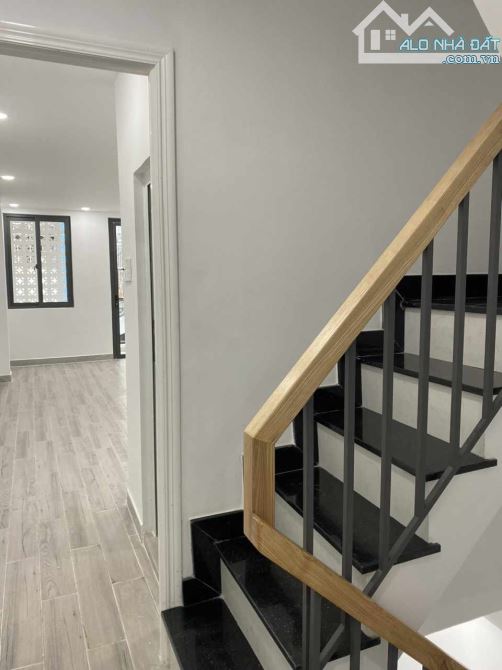 Nhà HXH Lam Sơn_ P5, Phú Nhuận. DT 54m2. 3 tầng. 3m x 18m. Giá 8.5 tỷ. - 2