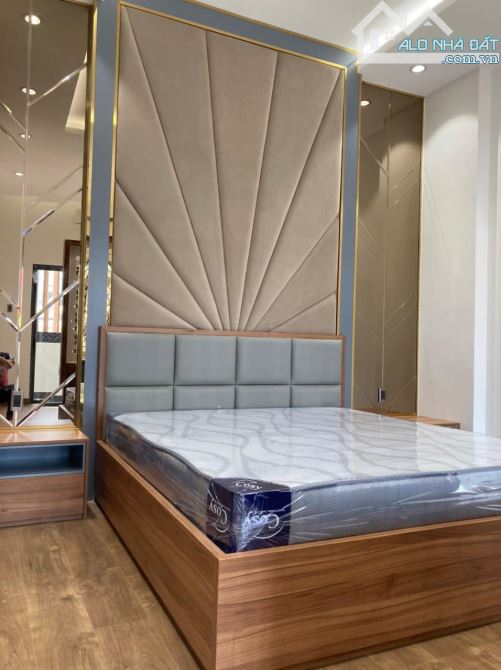 XE HƠI THÔNG! Bán Nhà 5 Tầng Cực Đẹp Phan Đăng Lưu, 71m2, 13 Tỷ - 2