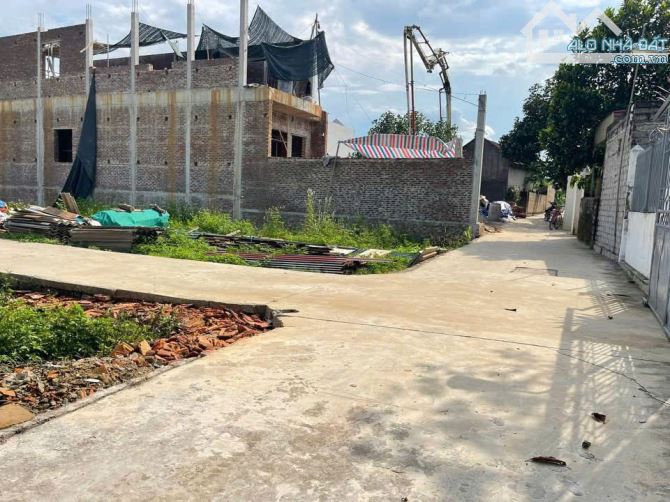 🚀 MẢNH ĐẤT NHỎ XINH Ô TÔ ĐỖ CỬA 👉 Cách Một Nhà Ra trục Chính Liên Xã 👉 TỰ NHIÊN - THƯỜN - 2