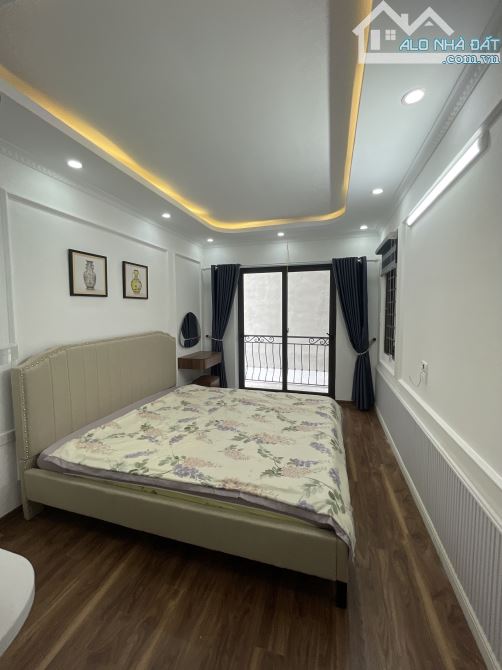NHÀ ĐẸP LÔ GÓC, CỔ LINH, NHIỀU PHÒNG NGỦ, 5 TẦNG, 46M2, MT: 3M, GIÁ CHỈ 8.6 TỶ - 2