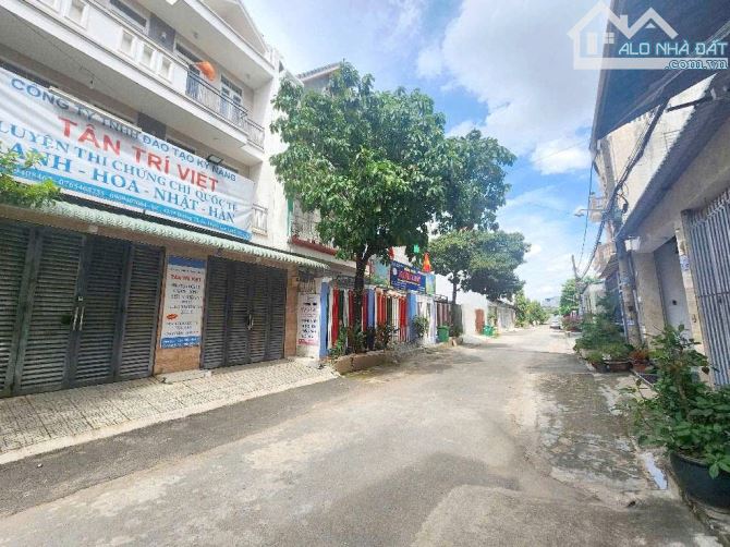 Bán Đất 115m2 ngang lớn 7m hiếm, HXH 8m khu nhà lầu TL16 gần Ngã Tư Ga, Thạnh Lộc - 2
