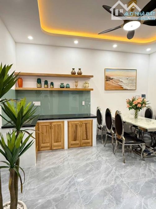 Bán nhà 1lầu mới hẻm oto Xô Viết Nghệ Tĩnh,TP. Vũng Tàu, diện tích 76m2 giá 6ty 180 thương - 2
