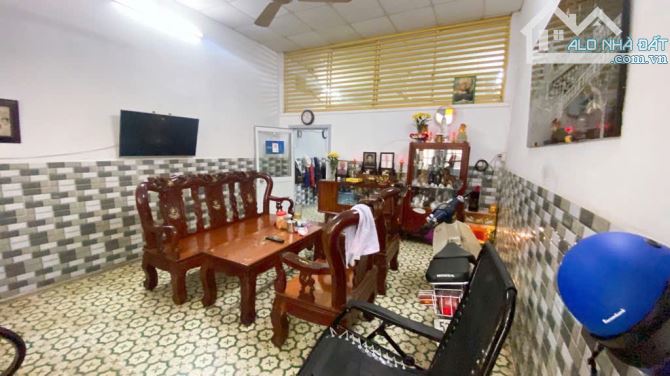 NHÀ LÂU ĐỜI, NỞ HẬU, SỔ ĐẸP - MTKD KHU CMT8 - 4.5x19 (86m2) - 11 TỶ - 2