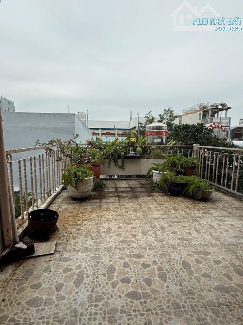 XÓM ĐẤT -P.8-QUẬN 11- 4 TẦNG- DT: 39M2- 6 TỶ 5 - 2