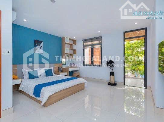 BÁN NHÀ 1 TRỆT 3 LẦU CÓ GARA Ô TÔ MẶT TIỀN VÀO GẦN HẺM 5 MÉT ĐƯỜNG BÌNH GIÃ 123m2 GIÁ 9t - 2