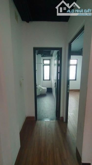 CHO THUÊ NHÀ MẶT TIỀN TRỊNH QUANG NGHỊ P7 QUẬN 8. 15 TRIỆU/ THÁNG - 2