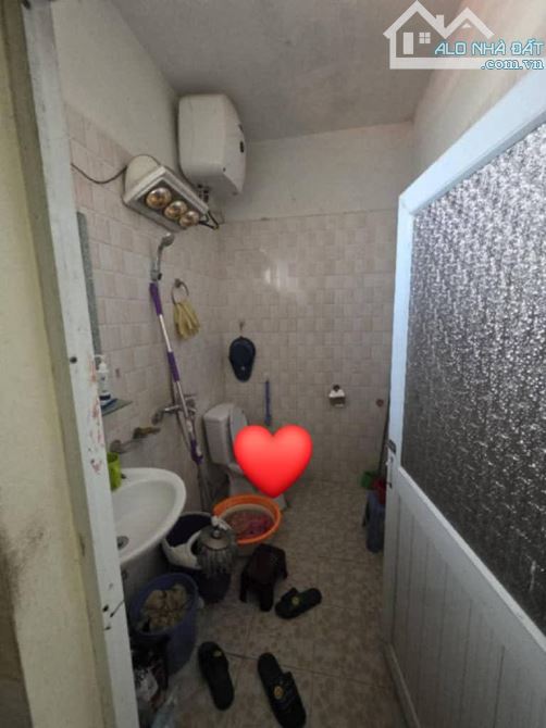 Chỉ Duy nh.ất Không có căn Thứ .2 , Nhà Đẹp 3 Tầng Dân Xây chắc chắn ,Chị Gái cần Ti.ền Mớ - 2