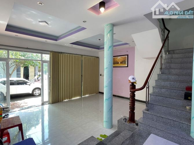 💥Căn góc gần bãi biển Tuy Hoà 70m2 ( 7x10 ) giá 2.1 tỷ. Nhà phố Tuy Hoà - 2