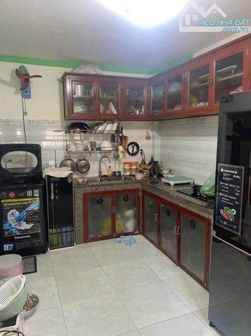 Bán Nhà 3phòng ngủ Gần Chợ hoá an, Tiện ít đầy đủ xung quanh .Chỉ 1Tỷ1 - 2