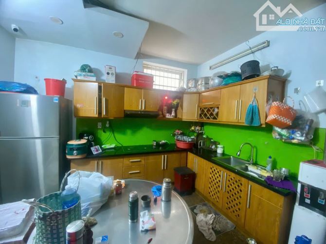Siêu phẩm, Nhà 4 tầng, 70m2,5x15, hẻm 8m Gò Dầu. Vị trí vàng, giá 10.5 tỷ TL - 2
