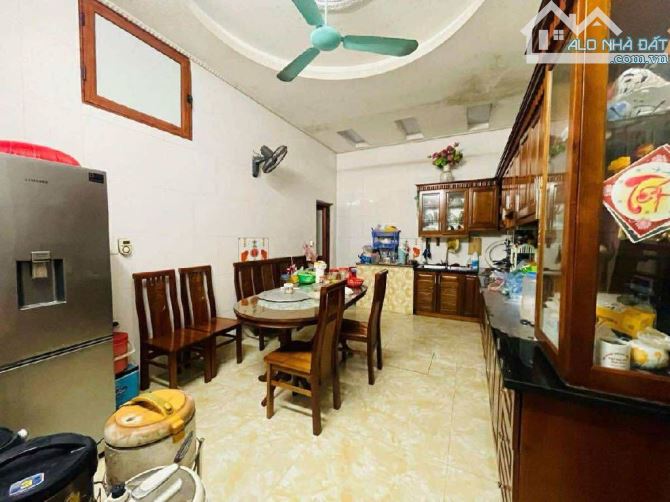 Bán đất mặt phố An Trai, 310m2, 3 tầng, mt 15m ô tô vào nhà, kinh doanh, giá 62 tỷ. - 2