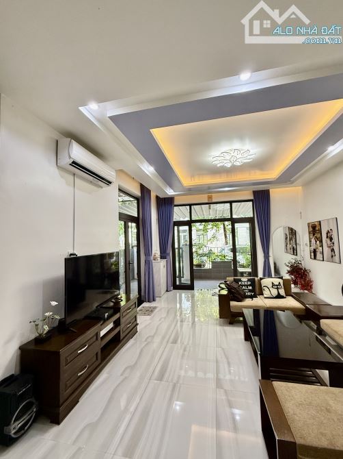 Bán biệt thự 2 tầng tại Khu đô Thị Royal Park cạnh đường Lê Đức Anh giá 4.7x tỷ ( x thương - 2