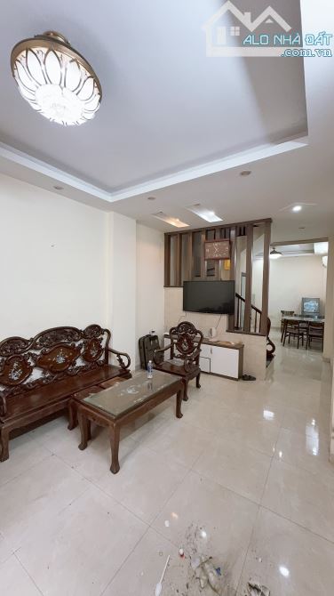 BÁN NHÀ HÀ TRI 3, DT 45M, 4T, MT 3.68M. GIÁ 8.9 TỶ - 2