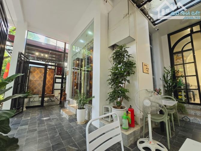 HÀNG KỊCH ĐỘC-BÁN SIÊU BIỆT THỰ MẶT PHỐ NGUYỄN HUY TỰ-HBT-DT 506M2 3 TẦNG MT 15M-GIÁ 118TỶ - 2