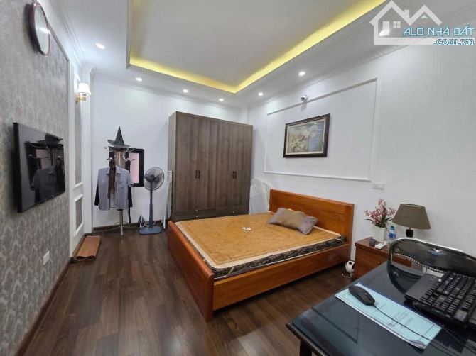 Cổ Nhuế – 39m² – 4 Tầng – MT 3.9m – Nhà Đẹp Ở Ngay – 6.3 Tỷ - 2