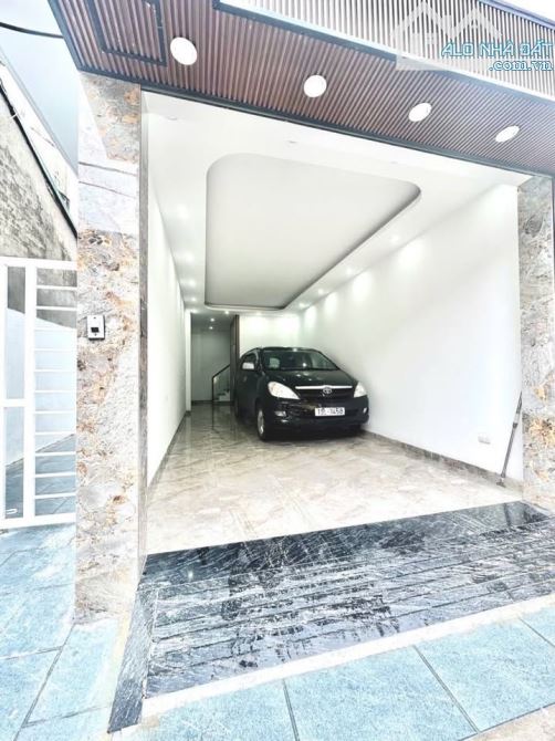 BÁN BIỆT THỰ ĐẸP NHẤT THẠCH BÀN 100M ,5 TẦNG, LÔ GÓC VỊ TRÍ VÍP 3 MẶT THOÁNG,GIÁ 28 TỶ - 2