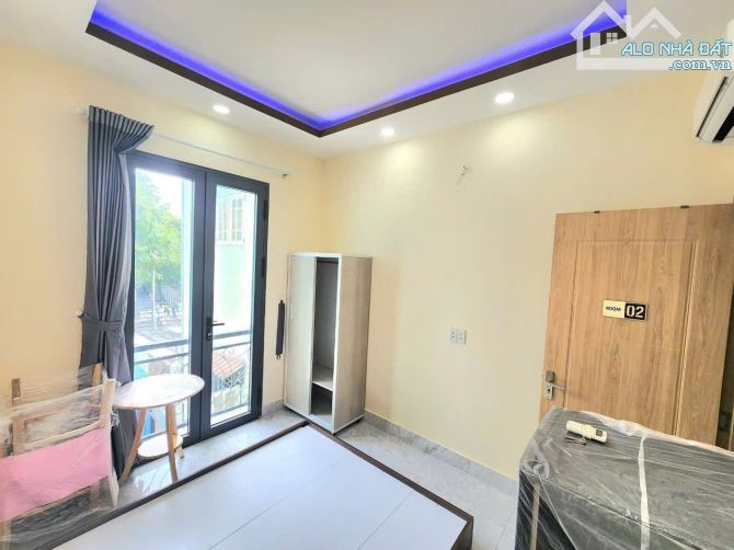 Nhà 5 tầng - Ngang 3.1 dài 7 nở hậu - Sát mặt tiền - Hoàng Diệu Q4. - 2