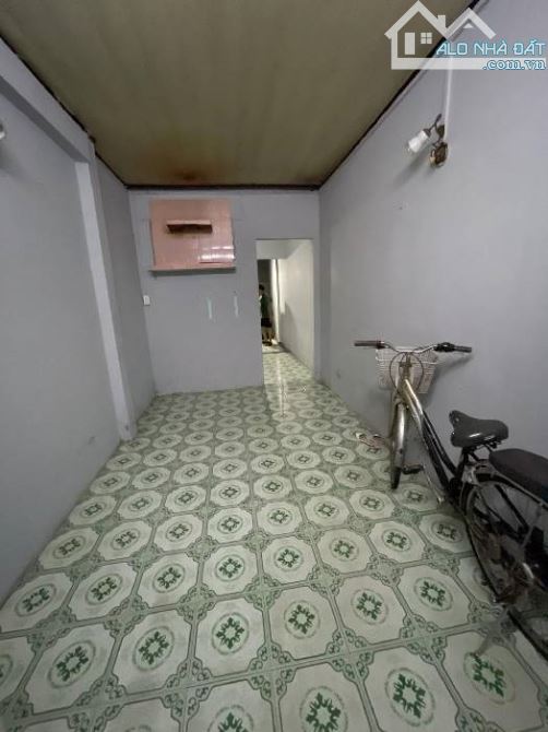 Chủ nhiệt bán Hoàng Sa, 60m2 ngang 5.1m, 2 tầng, chỉ 7 tỷ (20253547) - 2