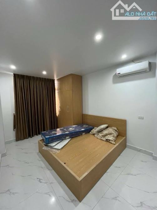 11 TỶ, 45m2, CCMN 7 Tầng THANG MÁY - VÀI BƯỚC RA PHỐ - 2