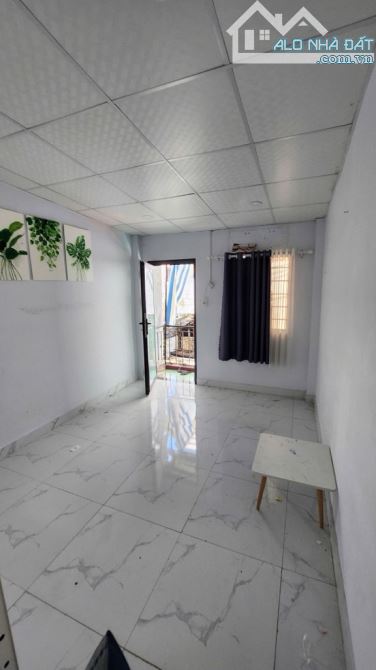 Nhà mới khu vực hiếm bán,2 tầng-3PN chỉ 3.x tỷ, 32m2 - Ngay Khu chế xuất Tân Thuận Quận 7 - 2
