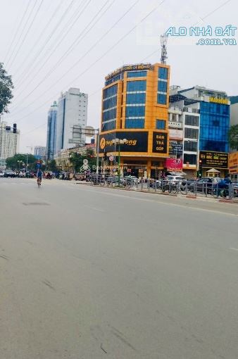 MẶT PHỐ - Ô TÔ ĐỖ CỬA - VỈA HÈ RỘNG - GIÁ CHỐT CHỈ TRONG TUẦN NÀY! - 2