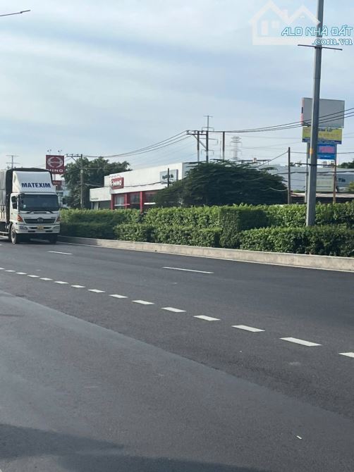 ĐẤT (120x100) KHỦNG LONG 4 MẶT TIỀN QUỐC LỘ 1A, THỚI AN, Q12 - 2