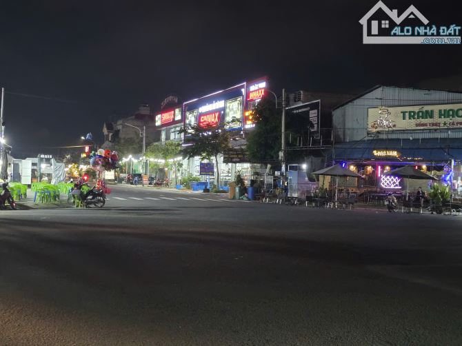 SIÊU PHẨM 80M2 - ĐẤT CHÍNH CHỦ - ĐỐI DIỆN KCN XUYÊN Á - Ở CỰC SƯỚNG - KINH DOANH ĐỈNH - 2