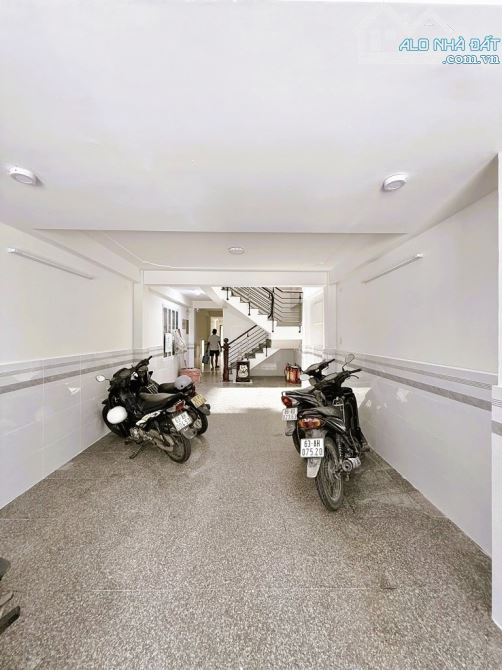 DÒNG TIỀN 1,2 TỶ, CHDV 6 TẦNG GỒM 20 PHÒNG NGAY DƯƠNG QUẢNG HÀM, NGUYỄN THÁI SƠN, GÒ VẤP. - 2
