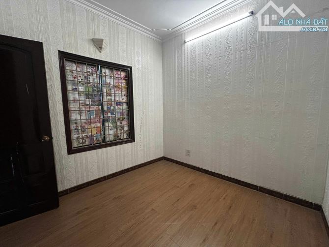 Cho thuê nhà  Ngõ 129 Nguyễn Trãi, Thanh Xuân. DT 45m x 4 tầng, giá 12.5tr - 2