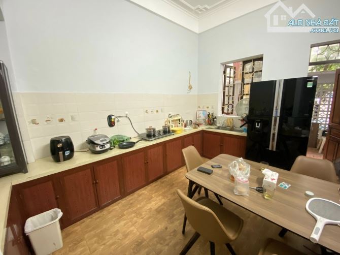 Bán nhà Kim Đồng , Giáp Bát , Hoàng Mai Ô TÔ TRÁNH 56m2 4T giá chỉ 18 tỷ - 2