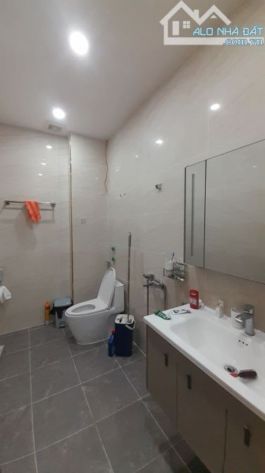BÁN NHÀ 4 TẦNG – TRƯƠNG VĂN LỰC – HÙNG VƯƠNG – HỒNG BÀNG – GIÁ CHỈ 5,7 TỶ - 24