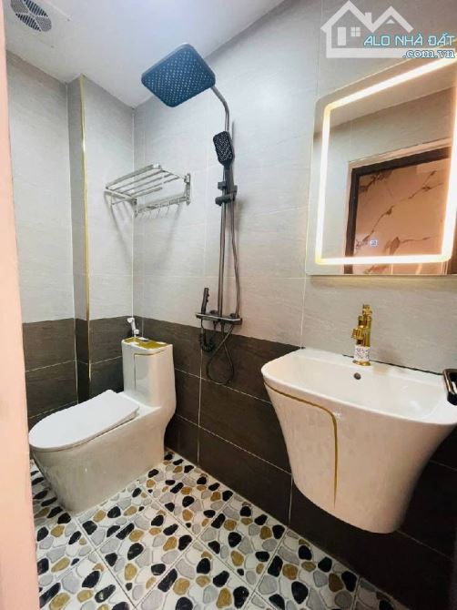 Bán siêu phẩm lô góc ba thoáng fun nội thất xịn sò - 3