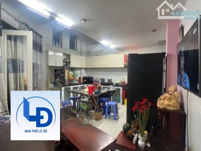Bán Nhà  Trần Văn Đang, Q3 .5 tầng– Căn góc  – Ngang khủng 6.7m nở hậu.Chỉ nhỉnh 7 tỏi - 5