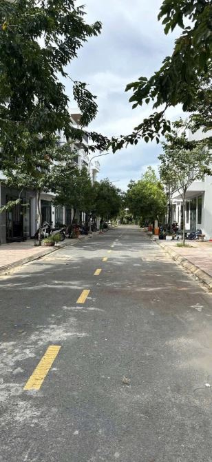Bán Đất Vườn Lài,Dt 5x11.5 Giá 3 Tỷ 300 Triệu,Sổ Sẵn 5/2025 - 3