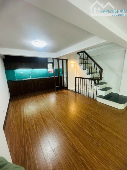 CƠ HỘI VÀNG– NHÀ 5T MẶT PHỐ HUỲNH THÚC KHÁNG , HÀ ĐÔNG, GIÁ CHỈ 12,7 TỶ! - 3