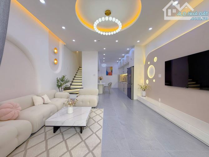 Nhà 4 tầng gần Biển Phạm Văn Đồng - Full Nội Thất giá nhỉnh 7ty - 3