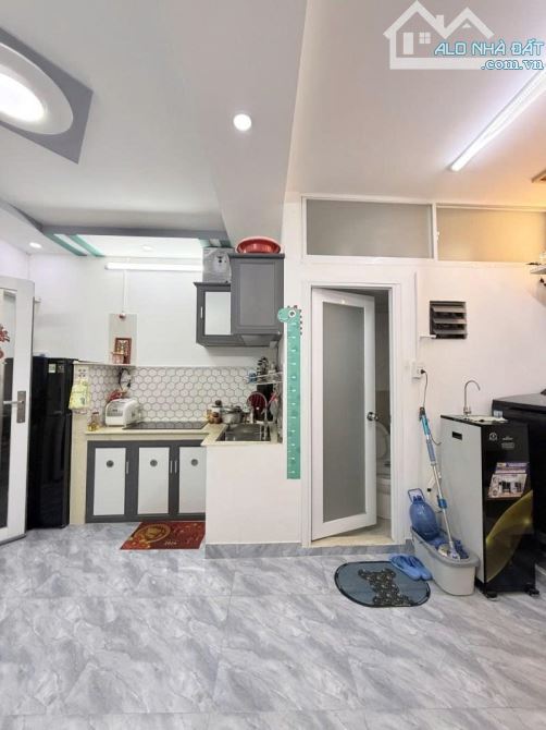 QUẬN 11 tp HCM - NHÀ CỰC HOT CHỈ 2.85 TỶ ! - 2