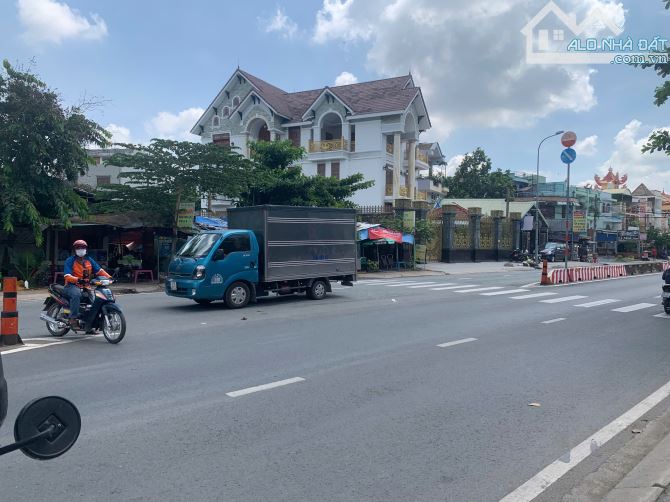 Ngộp cần bán rẻ nhà 223m2 thổ cư MT Nguyễn Hữu Trí - 3