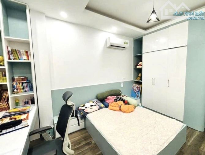 🏡Nhà CỰC ĐẸP 42m2+5 tầng, SÁT MẶT PHỐ, Ngõ Ô TÔ, TT Cầu Giấy, nhỉnh 13 Tỷ - 3