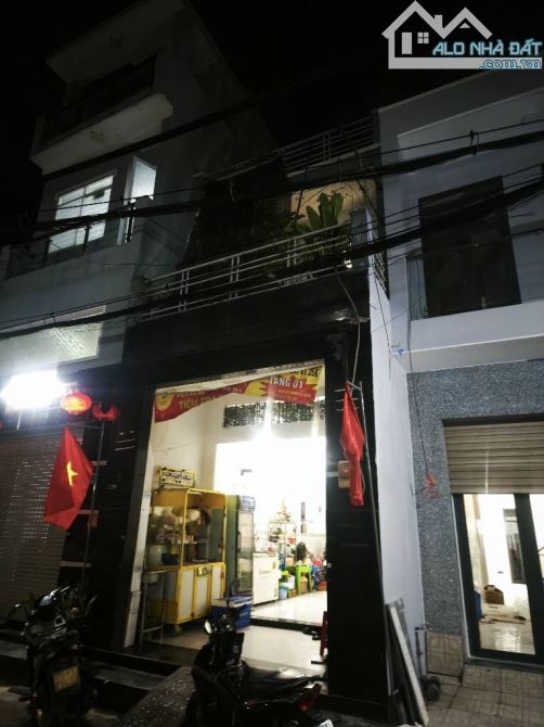 NGUYỄN SỈ SÁCH - GIÁP TRƯỜNG CHINH - 2 TẦNG - 60m VUÔNG - MẶT TIỀN KINH DOANH - CHỈ 6.8 TỶ - 3
