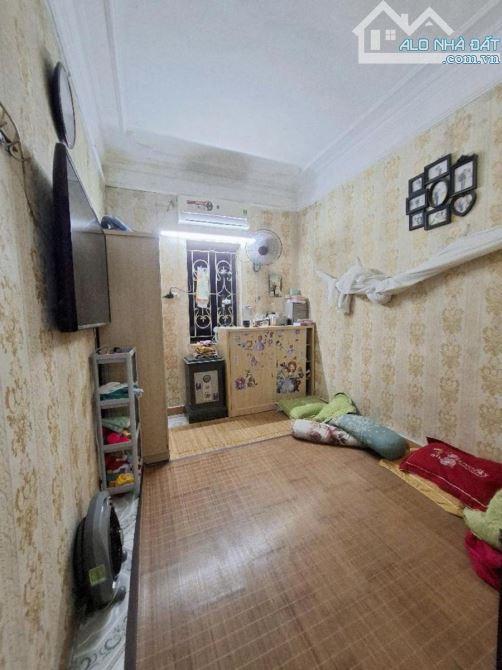 Bán Nhà Phân Lô Kim Ngưu 50m² Sổ 63m² Thực, Ngõ Rộng Ô Tô Đỗ Cửa, 7.8 Tỷ  🏠 PHÂN LÔ NGÕ R - 3