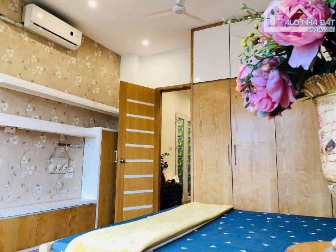 Bán nhà mặt phố Nghĩa Dũng – Ba Đình, 71m², thang máy, 3 mặt thoáng, dòng tiền 50tr/tháng - 3