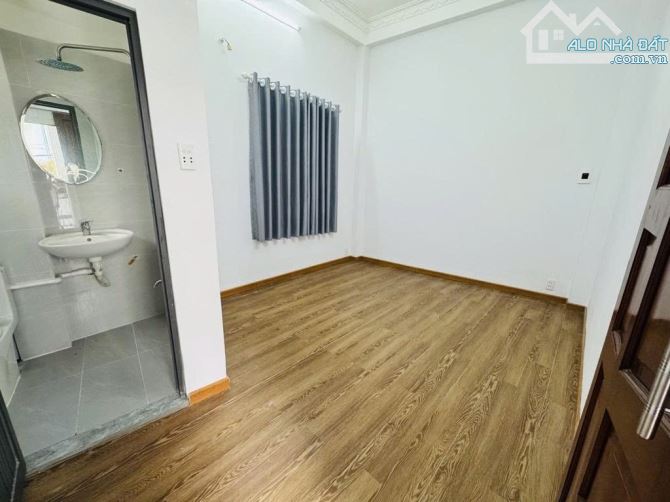 🔥HẺM XE TẢI🔥 - 5 TẦNG 💥35M2💥 - NGANG 4,7M - GẦN PHAN XÍCH LONG - CHỈ 5,6 TỶ - 3
