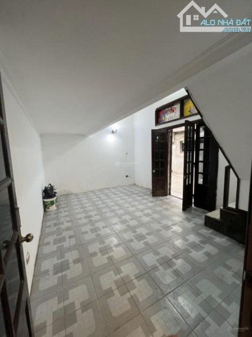 CHO THUÊ NHÀ NGUYÊN CĂN PHỐ ĐẠI LA, DIỆN TÍCH 35M X 2 TẦNG, 2 NGỦ, KINH DOANH, GIÁ 8 TRIỆU - 3