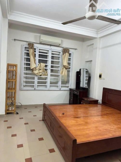 CHO THUÊ NHÀ NGUYÊN CĂN NGÕ 48 NGUYỄN ĐÌNH CHIỂU, DT 30M X 4 TẦNG, GIÁ 12 TRIỆU/ THÁNG - 3