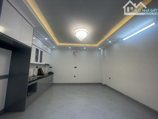 💥CUỘC SỐNG TINH TUYỂN: Thái Hà 39m2, 6T TM, gần phố, mới xây, ngõ thông, sát ô tô - 3
