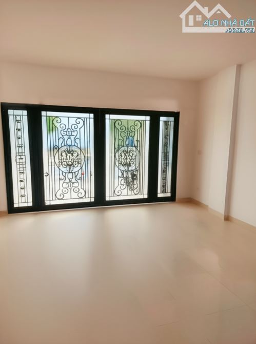 CHO THUÊ NHÀ NGUYÊN CĂN MẶT TIỀN ĐƯỜNG VŨ DUY ĐOÁN - 110 M² - 5 PN - GIÁ 17 TRIỆU - 3